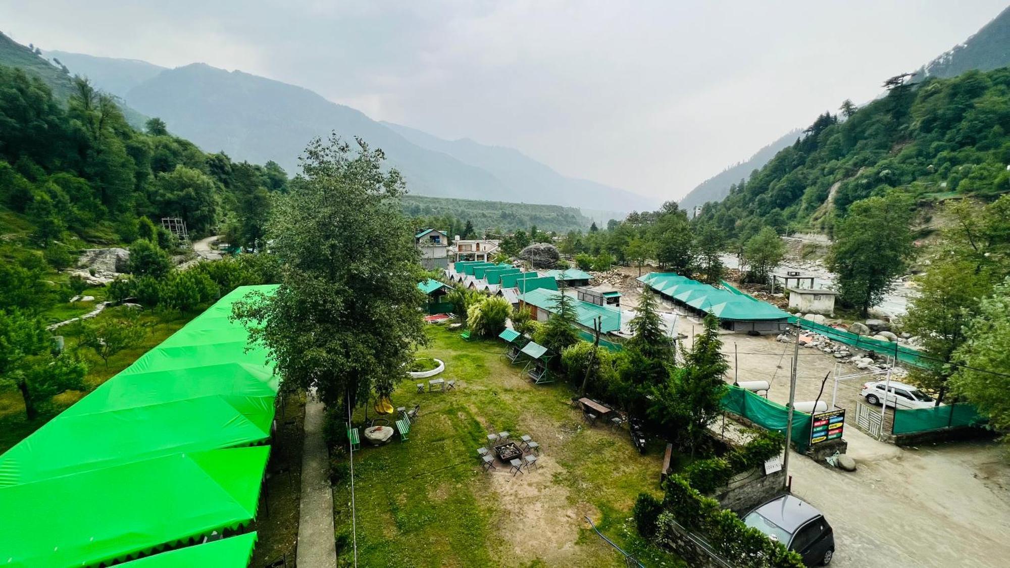 Himalayan Riverside Swiss Cottage Tents, Manali Eksteriør billede